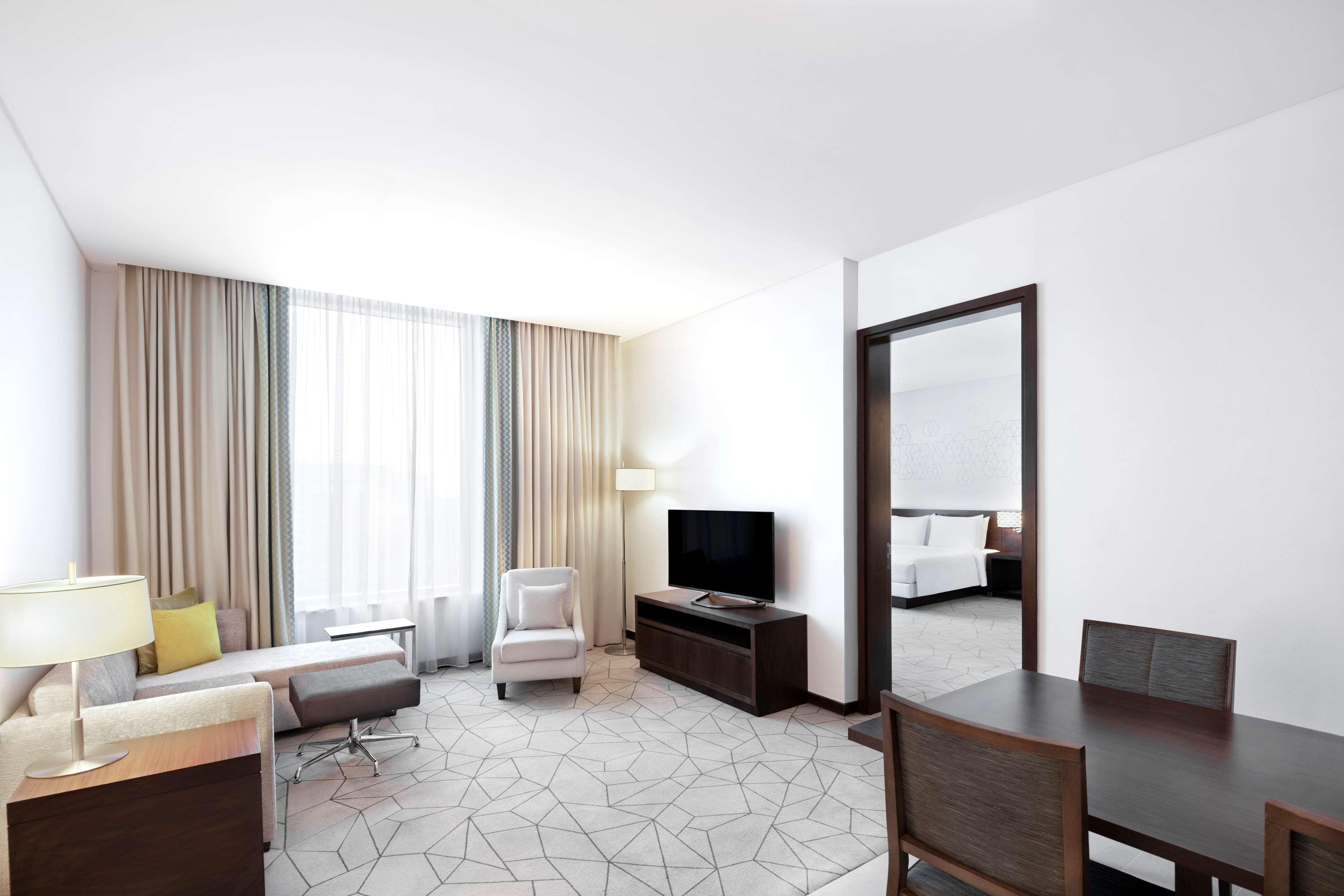 Hyatt Place Dubai Baniyas Square Buitenkant foto